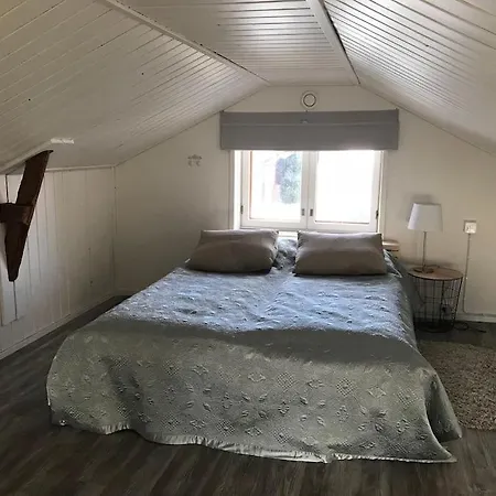 Wooden House, Private Yard Apartment